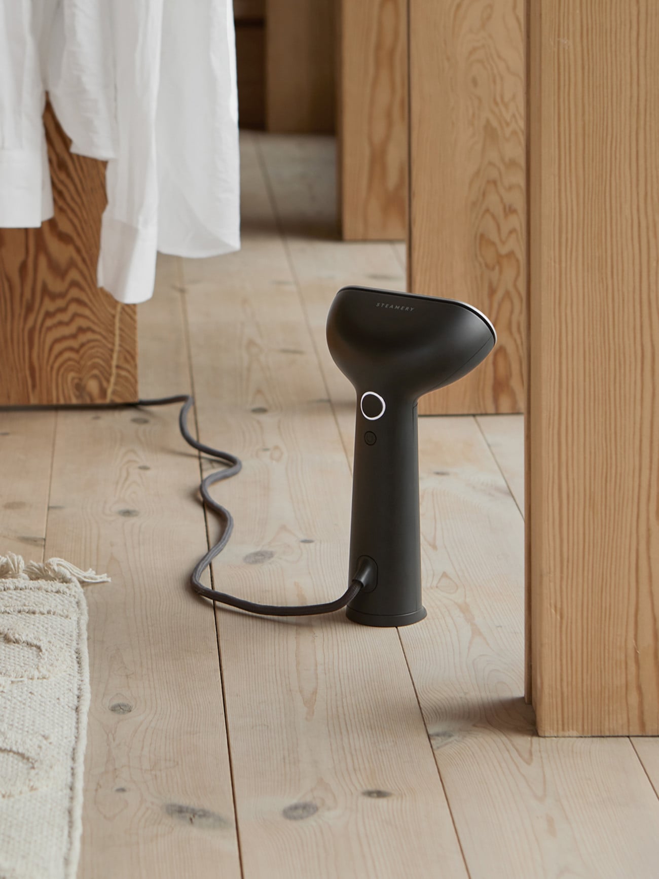 Cirrus 3 Iron Steamer in Charcoal | Steamery