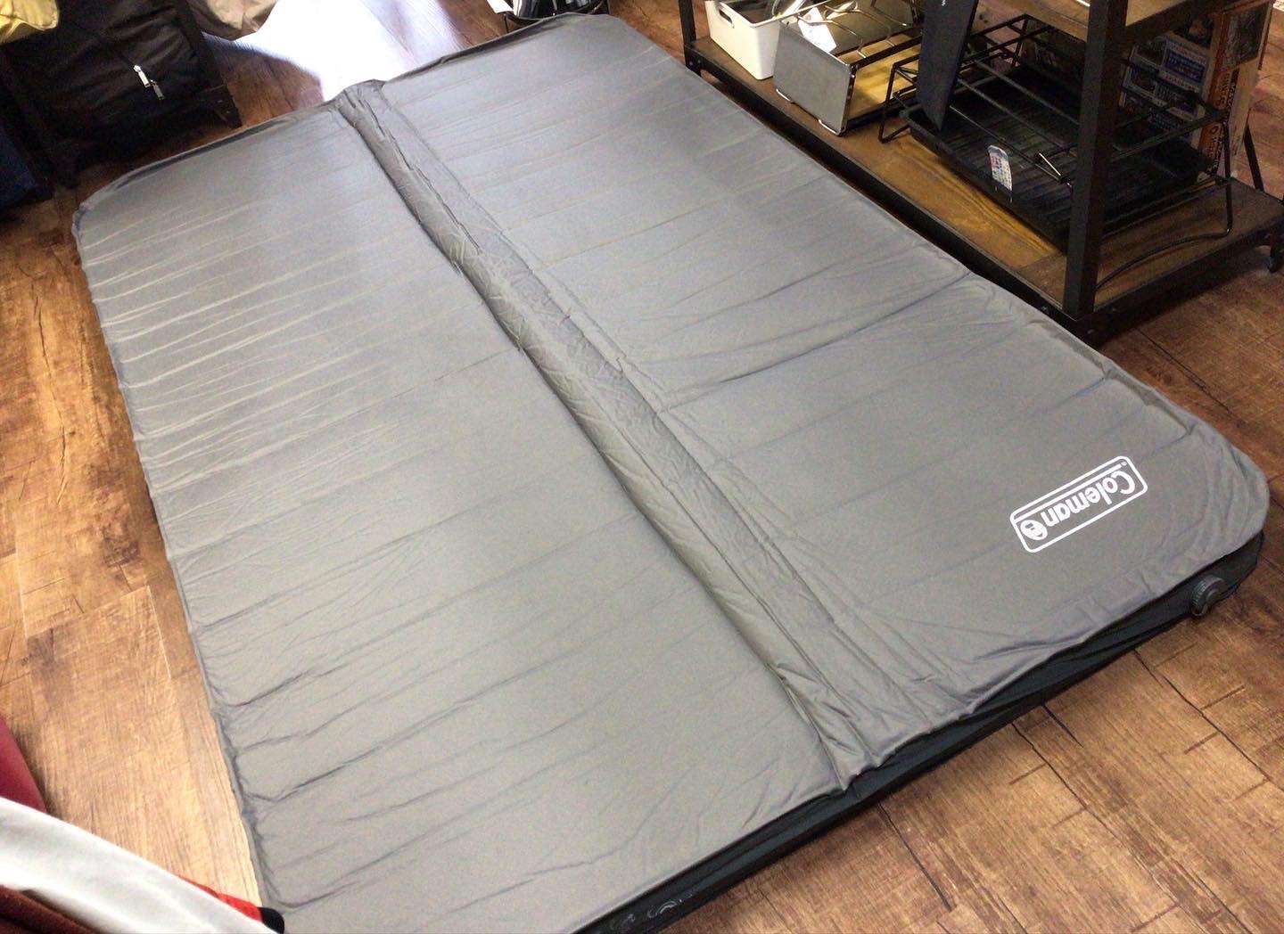 Coleman グレー スリーピングマット Coleman スリーピングマット 3枚