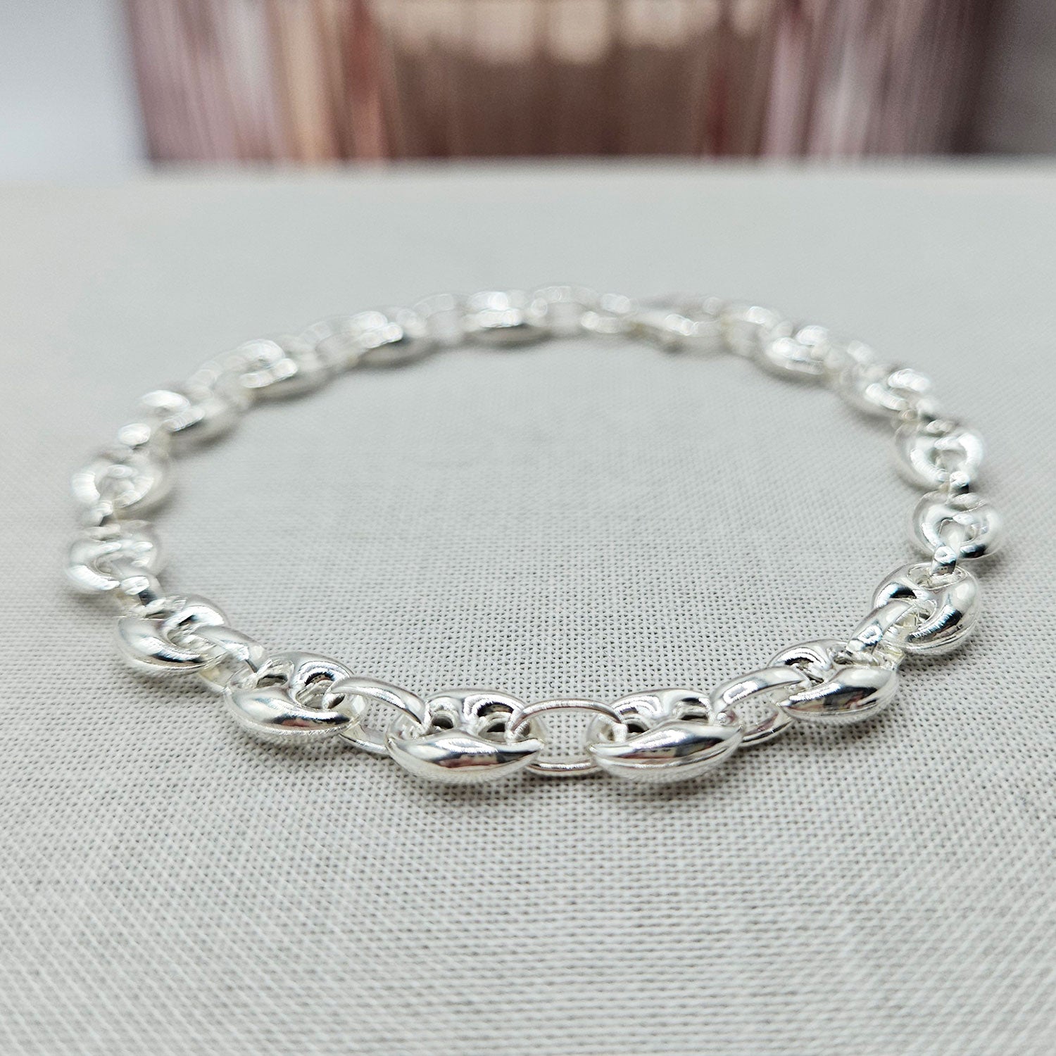 Ladies Small Anchor Chain Bracelet in Sterling Silver