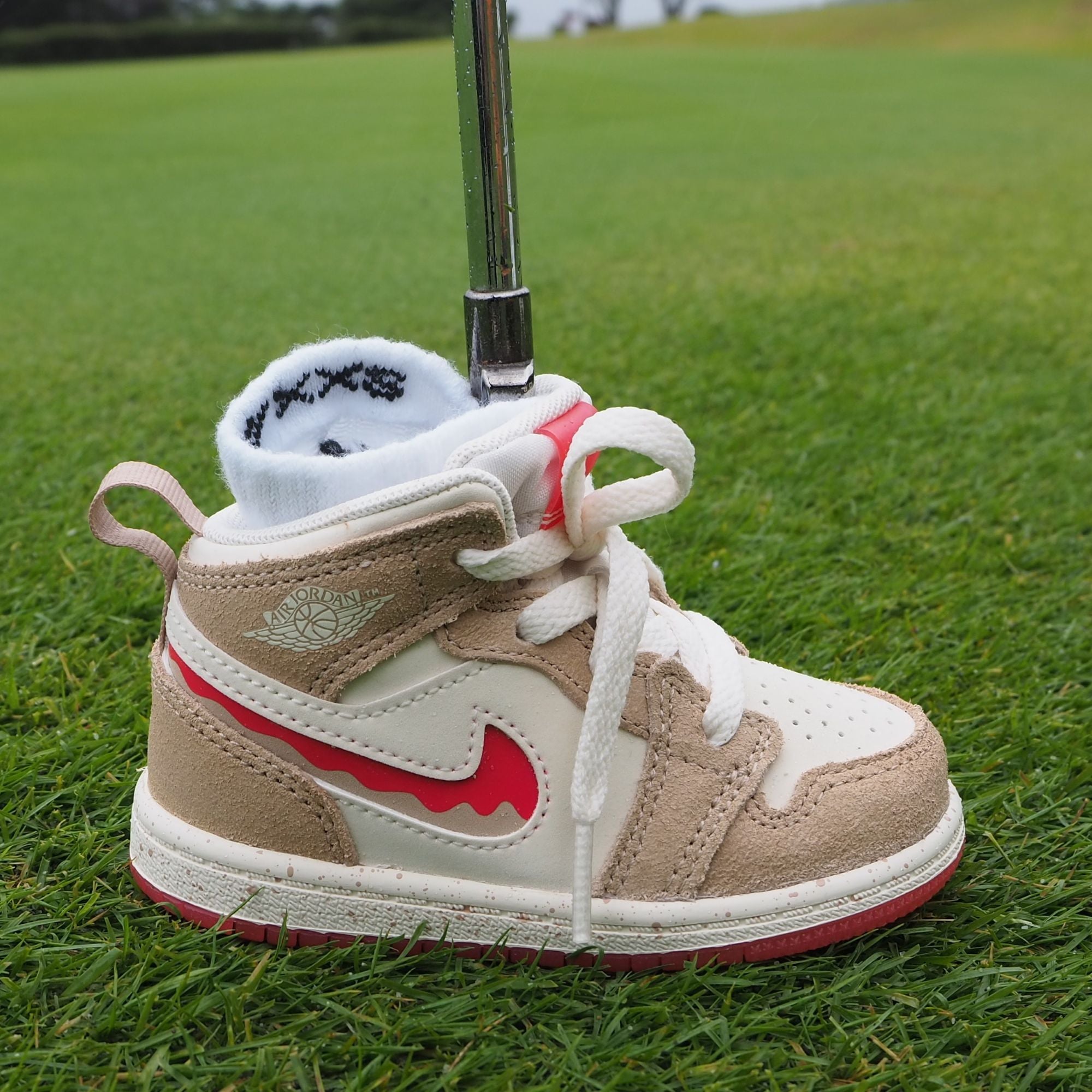 スニーカーパターカバー – STIFFCON