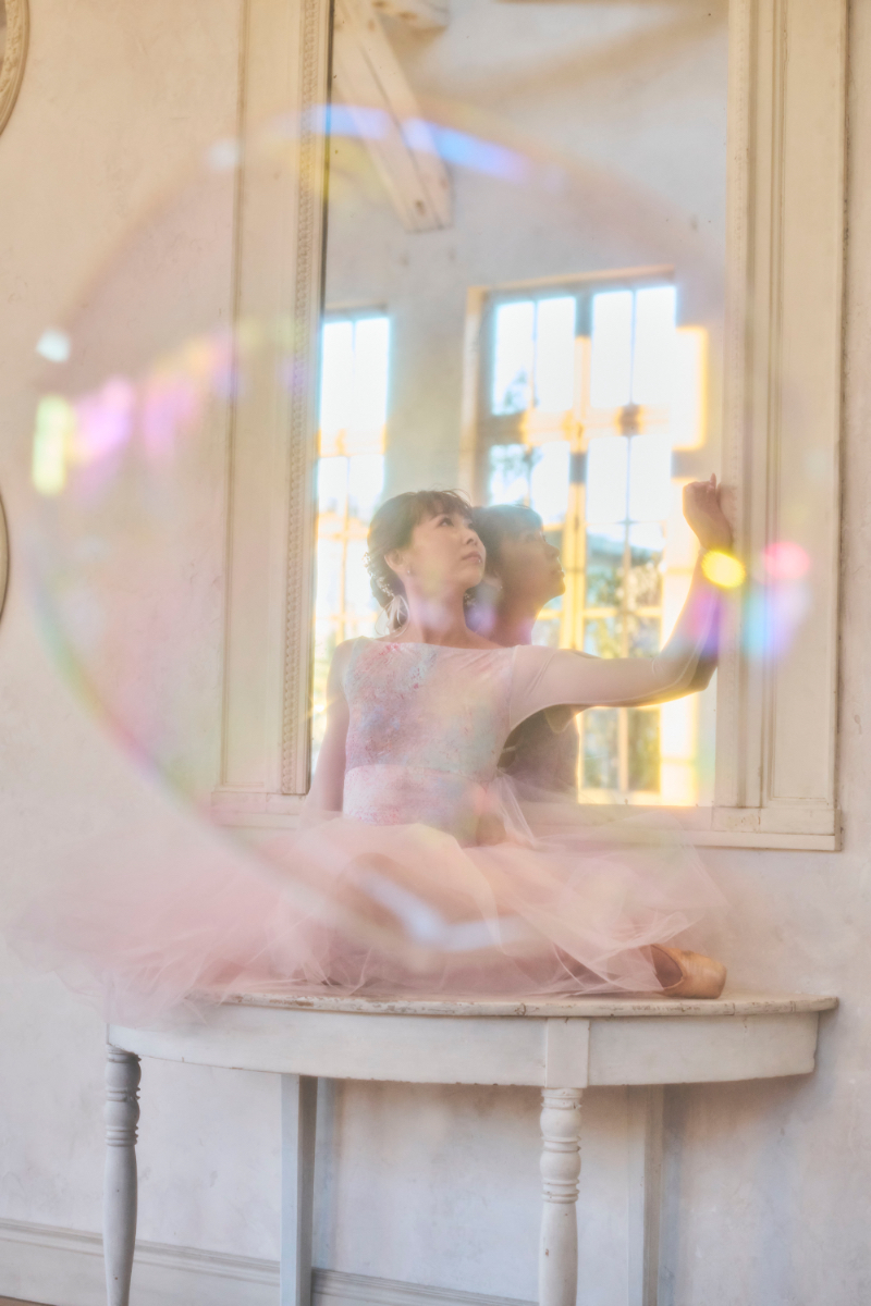 stina / type O square / aurora