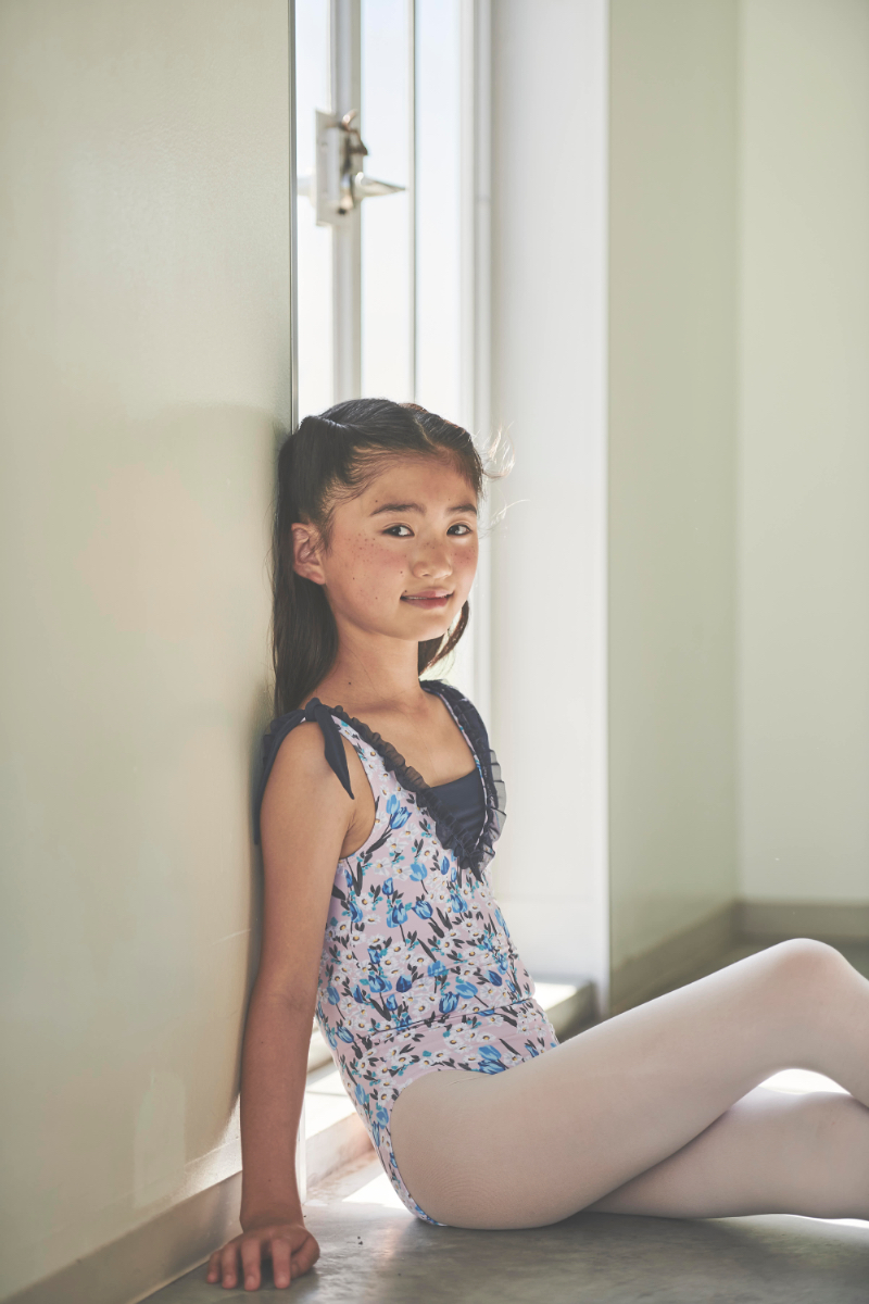 stina / type J juliet / little tulip pink / girl