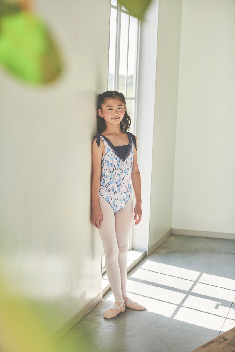 stina / type J juliet / little tulip pink / girl