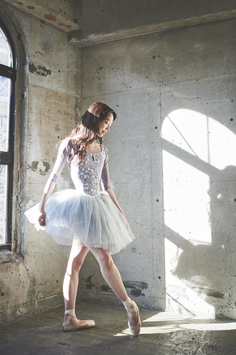 stina / type U ballerina + / Harmony gray