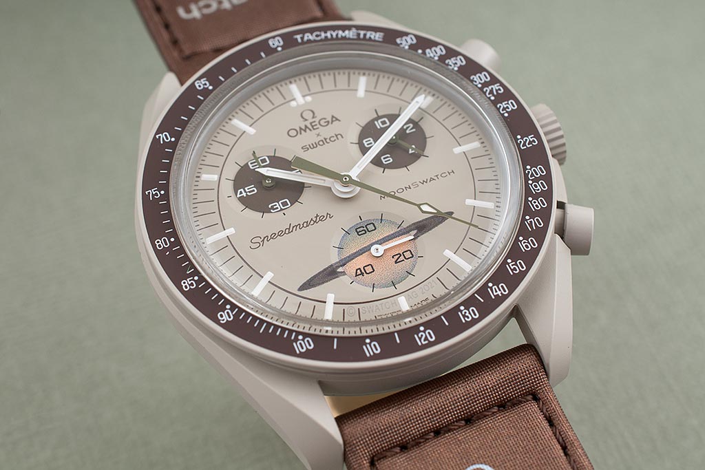 Swatch Omega Moonswatch Saturn Watch Review SO33T100