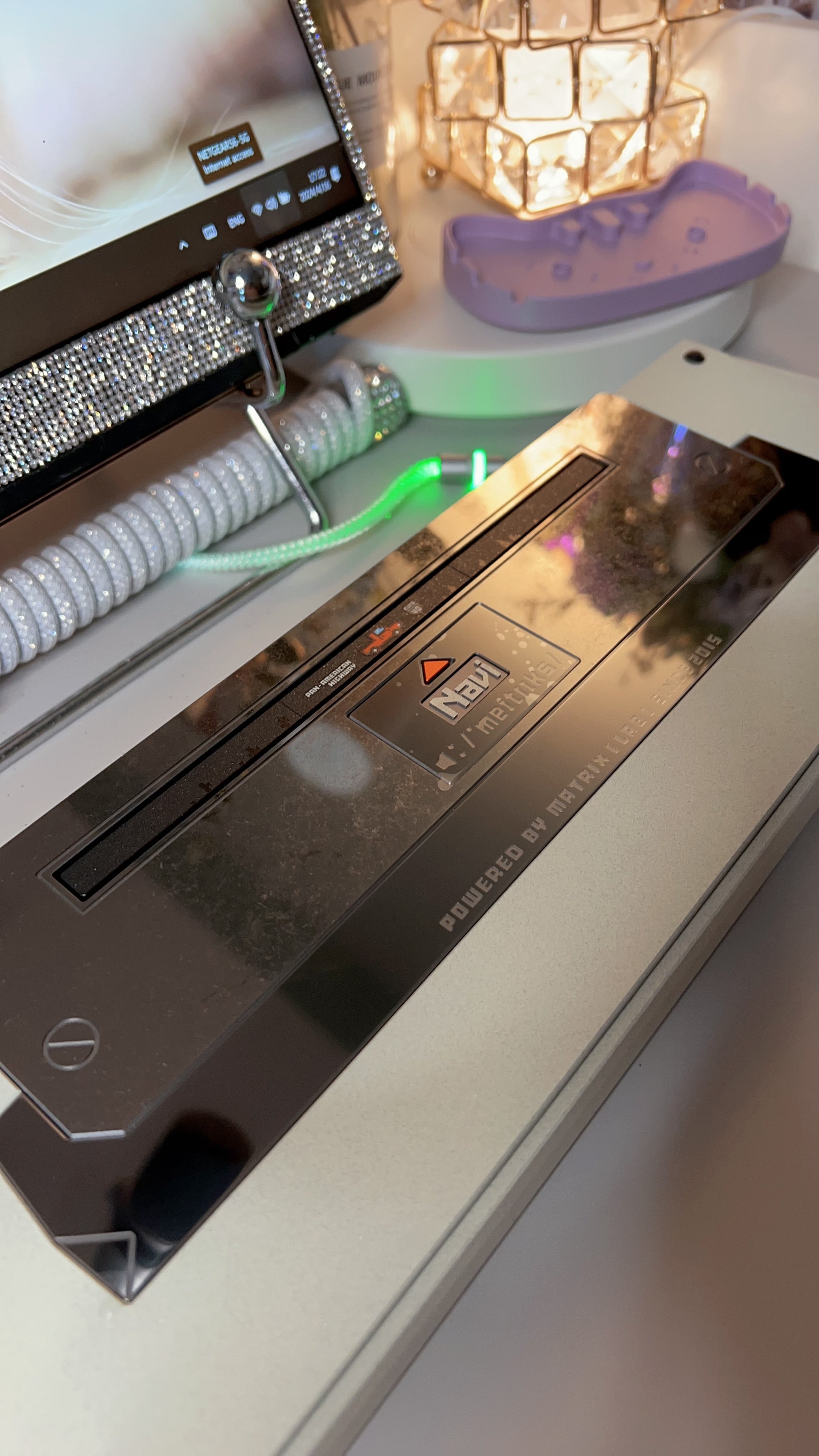 PREORDER「Fully Assembled」Matrix Navi70 Beige Grey Retro Style