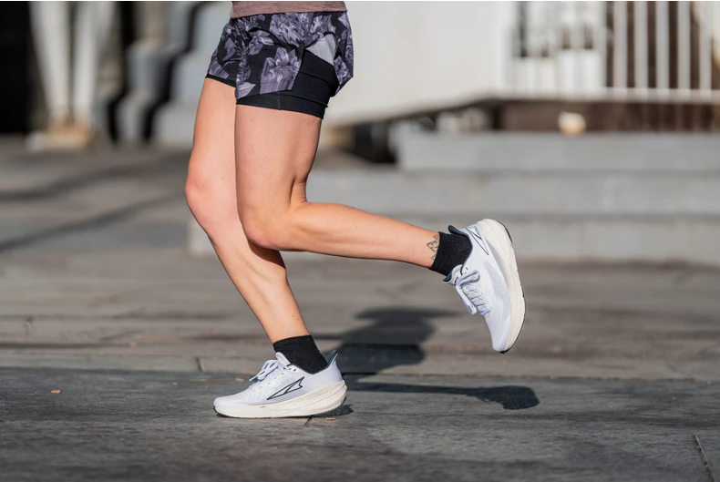 頑張らずに、自然に進める靴。ALTRA EXPERIENCE FLOWレビュー｜横浜店