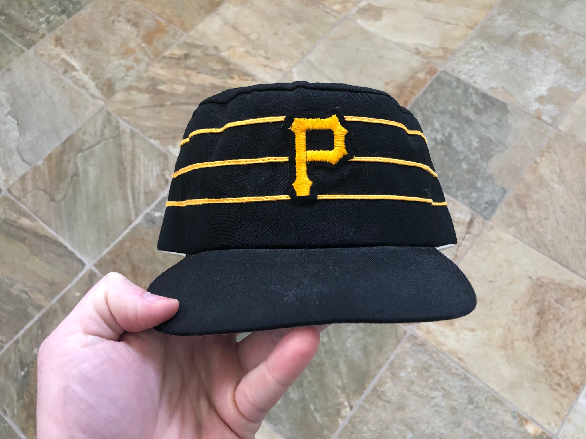 Vintage Pittsburgh Pirates Pill Box Fitted Baseball Hat – Stuck In
