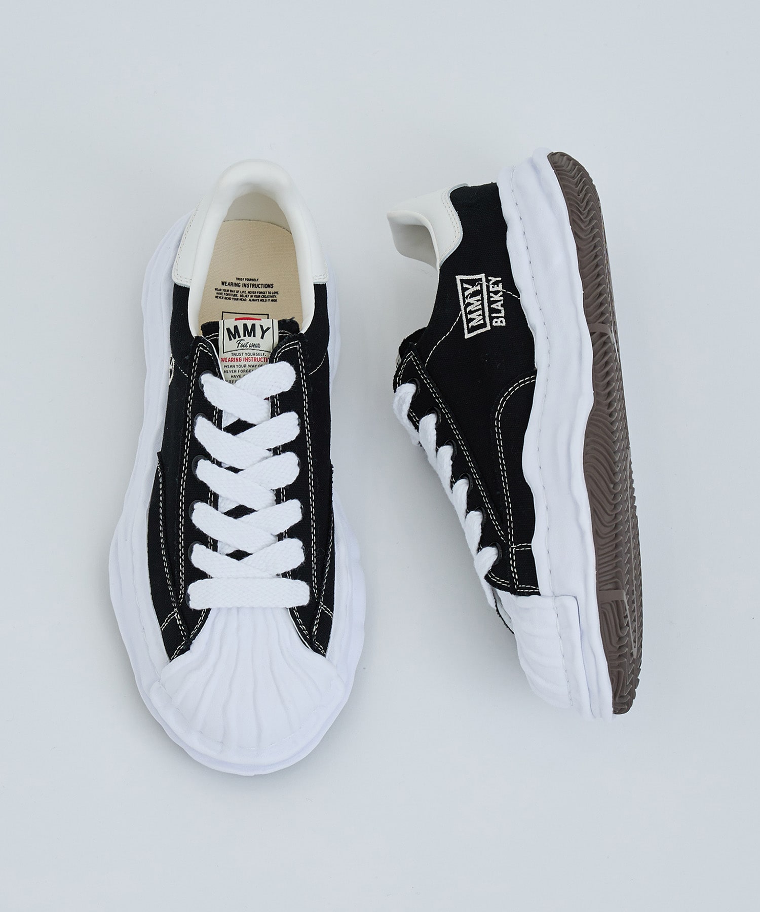 BLAKEY Low original sole canvas low top sneakers(36 BLACK): Maison