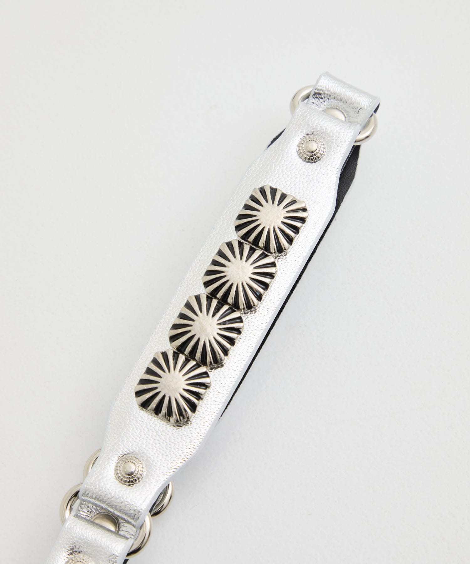 Leather phone handle strap(FREE SILVER): TOGA: WOMENS｜ STUDIOUS