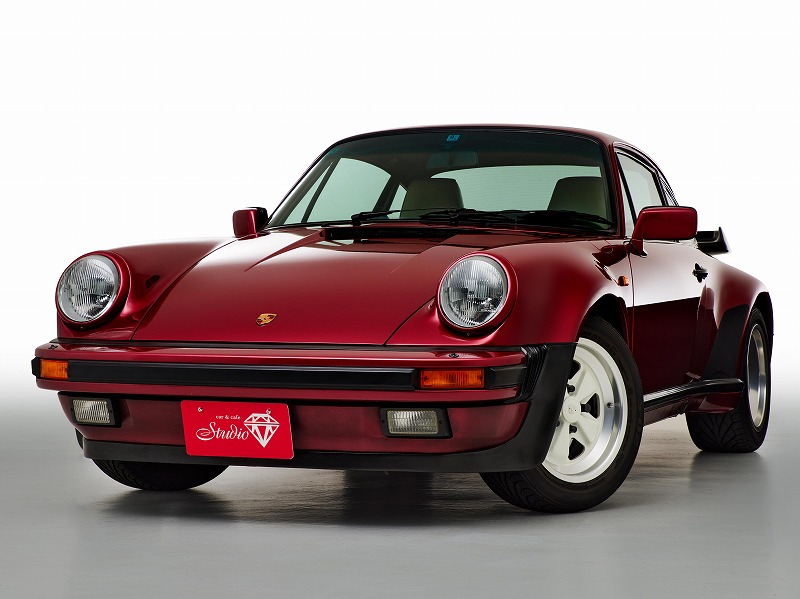 ポルシェ 911ターボ 930 後期モデル ミツワディーラー車 | フェラーリ