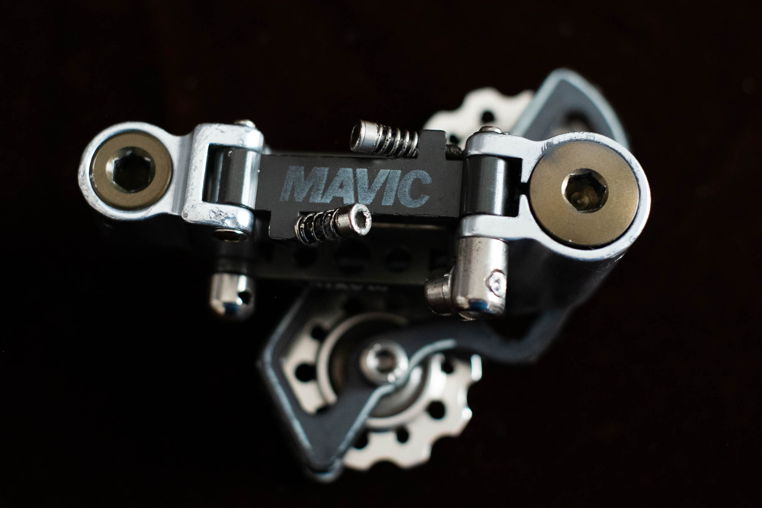 Mavic SSC 851 leichtes Vintage Schaltwerk schwarz-silber | Studio