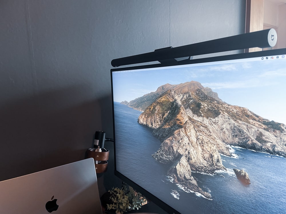 レビュー】Xiaomi Mijia モニターライトとワイヤレスリモコンが