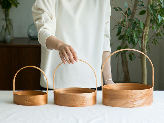 まる工芸/取っ手付オーバルボックス L -流行り廃りのない、端正な収納