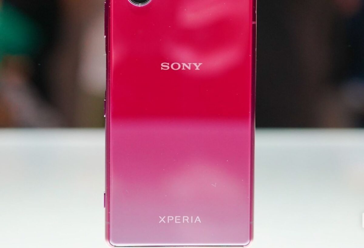 Xperia 1 Vにドコモ版の限定カラーが存在とのリーク「レッド」か