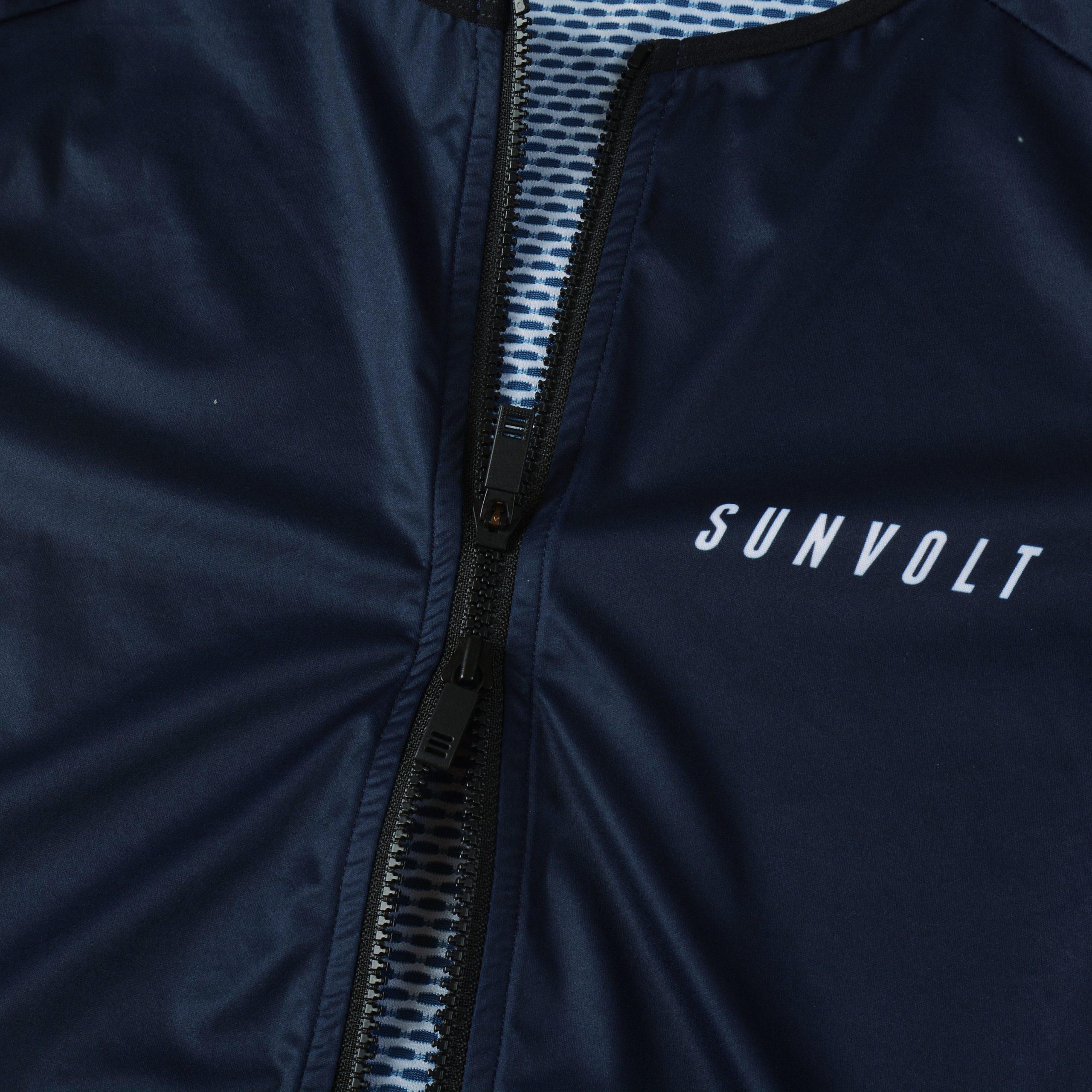 PRO ベスト ▻ オリジナルサイクルウェアのサンボルト