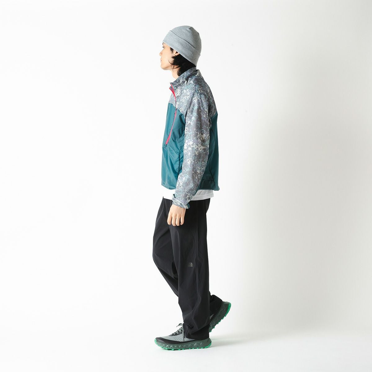 patagonia パタゴニア フーディニスタッシュ1/2ジップP/O メンズ