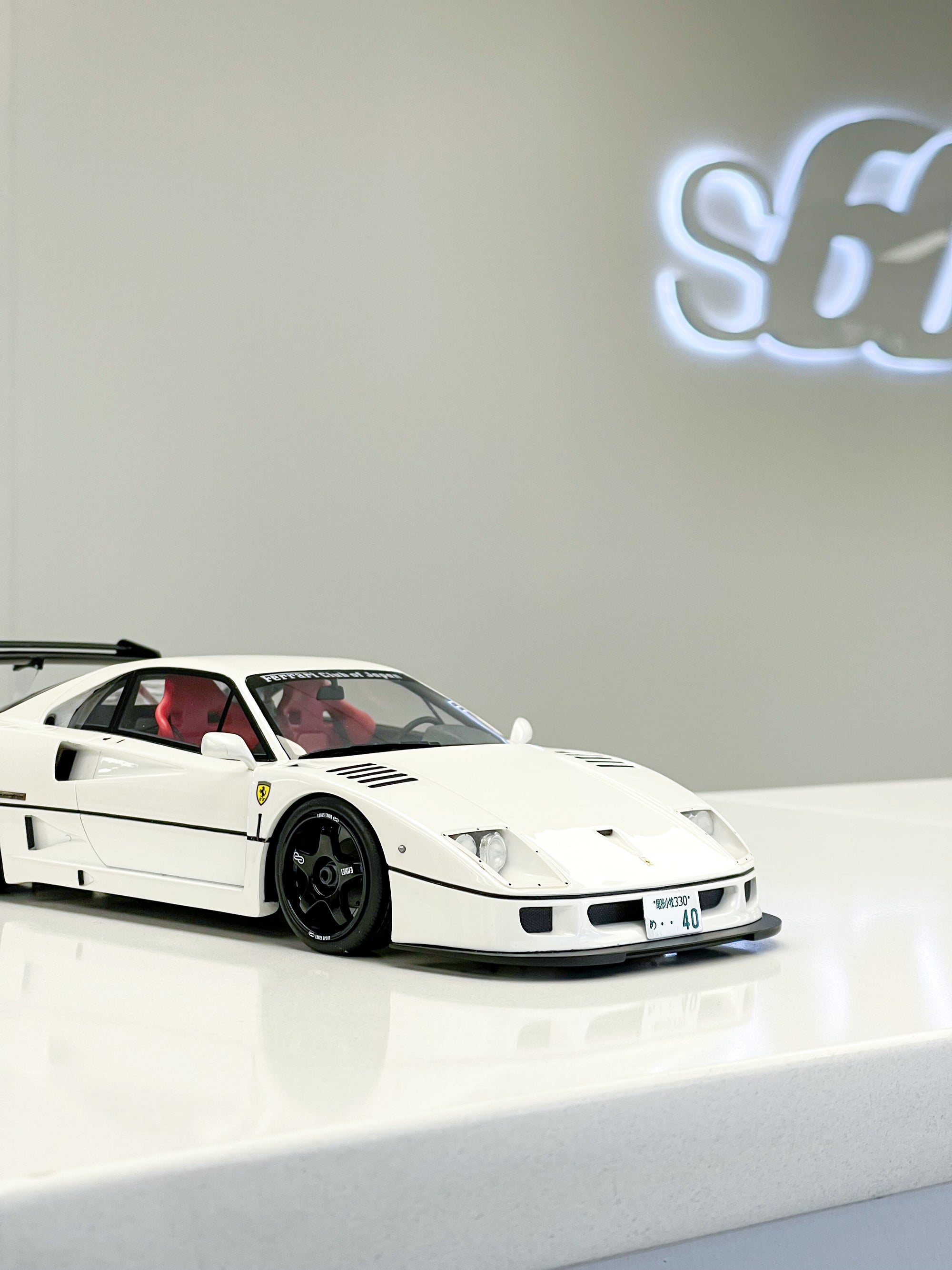 希少GT-Spirit Ferrari F40 LibertyWalk リバティ