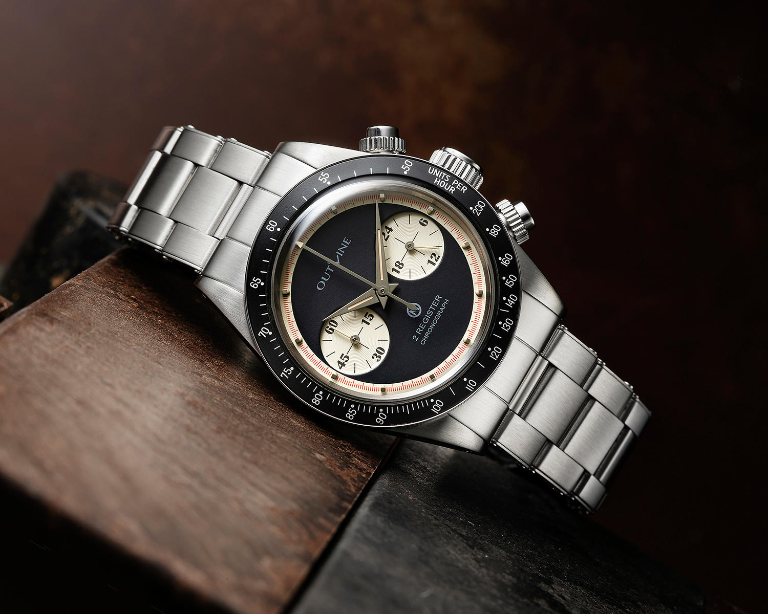 アウトライン×チックタック】限定コラボ第3弾。70年代の傑作を二つ目で