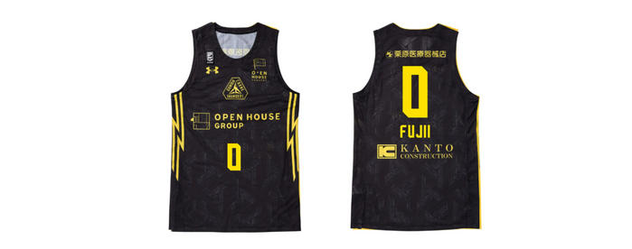 限定5枚／ 選手全員の直筆サイン入りオーセンティックユニフォーム