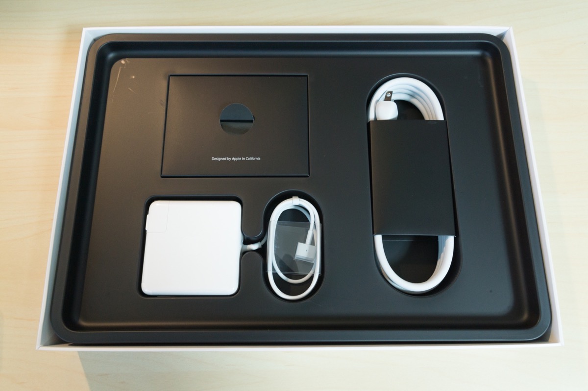 MacBook Pro 15インチ(2015年)モデルを購入！いまさら旧型Macを購入