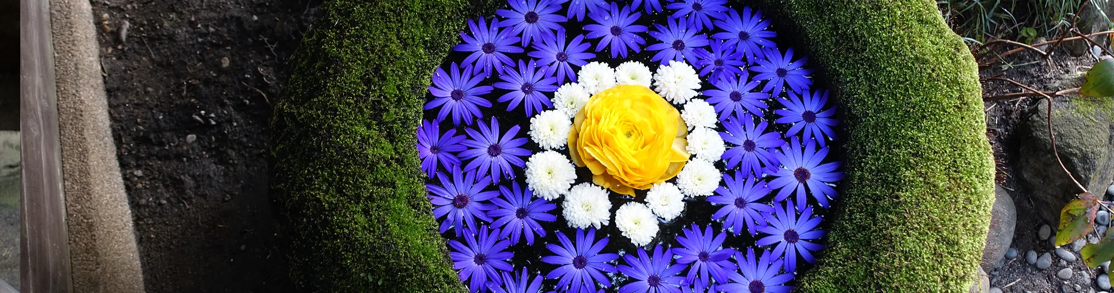 サンリオキャラクターズ午年限定切り絵御朱印（全6種）のご案内