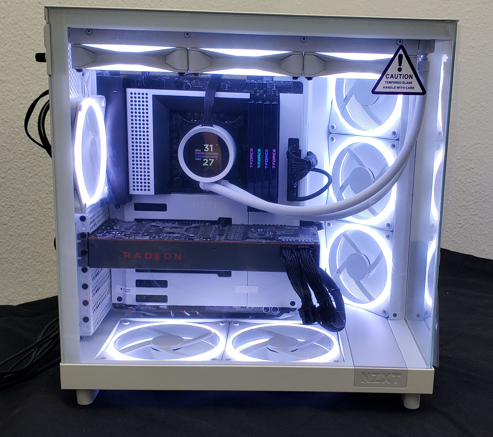 NZXT H6 シリーズの構築 – NZXT Support Center