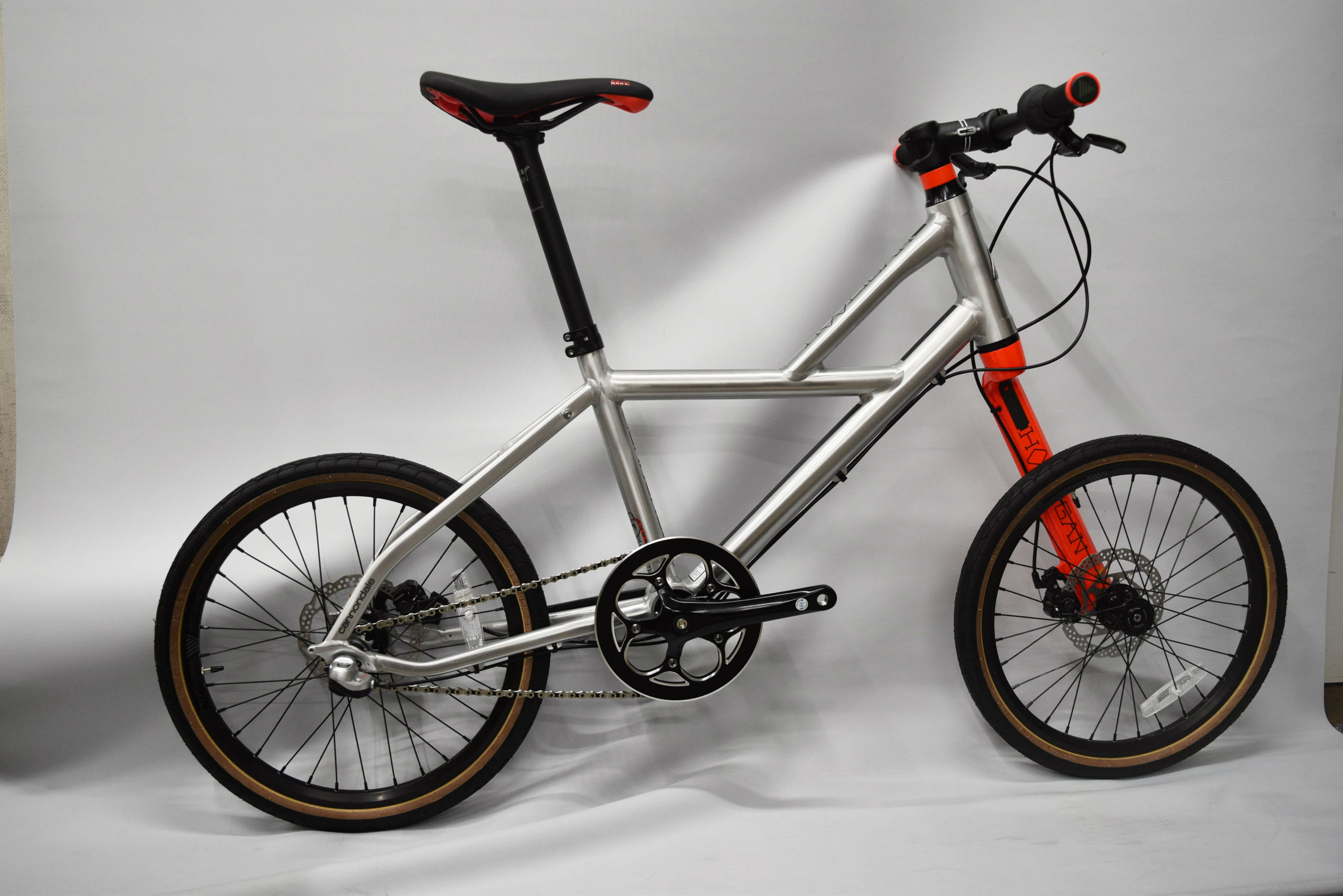 らしさ」が詰まったミニベロ 「HOOLIGAN」 | スポーツバイク