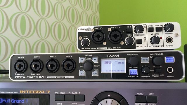 Roland UA-1010 OCTA-CAPTUREレビュー。音の分離とレイテンシが向上