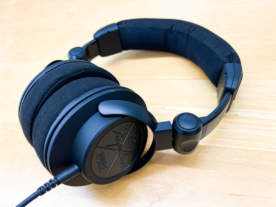 サブベースまでもしっかりモニタリング！ULTRASONE Signature PURE