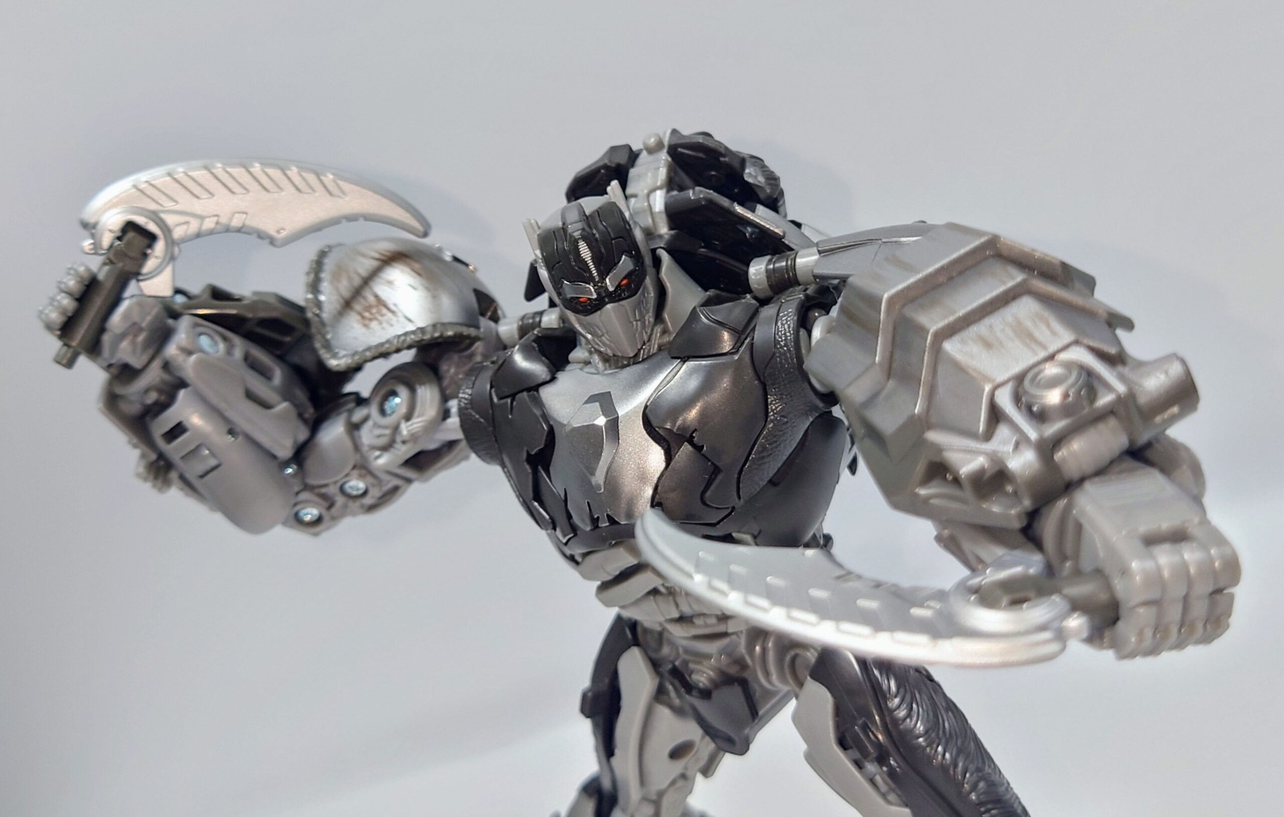 レビュー330 トランスフォーマースタジオシリーズ SS−146 エイプ